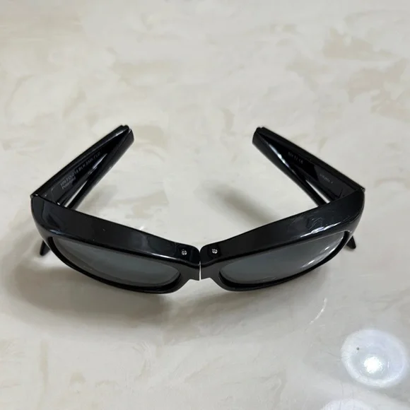 Dioptics Women’s Haven Effortless Folding Polarized Fits Over Sunglasses - Picture 4 of 15